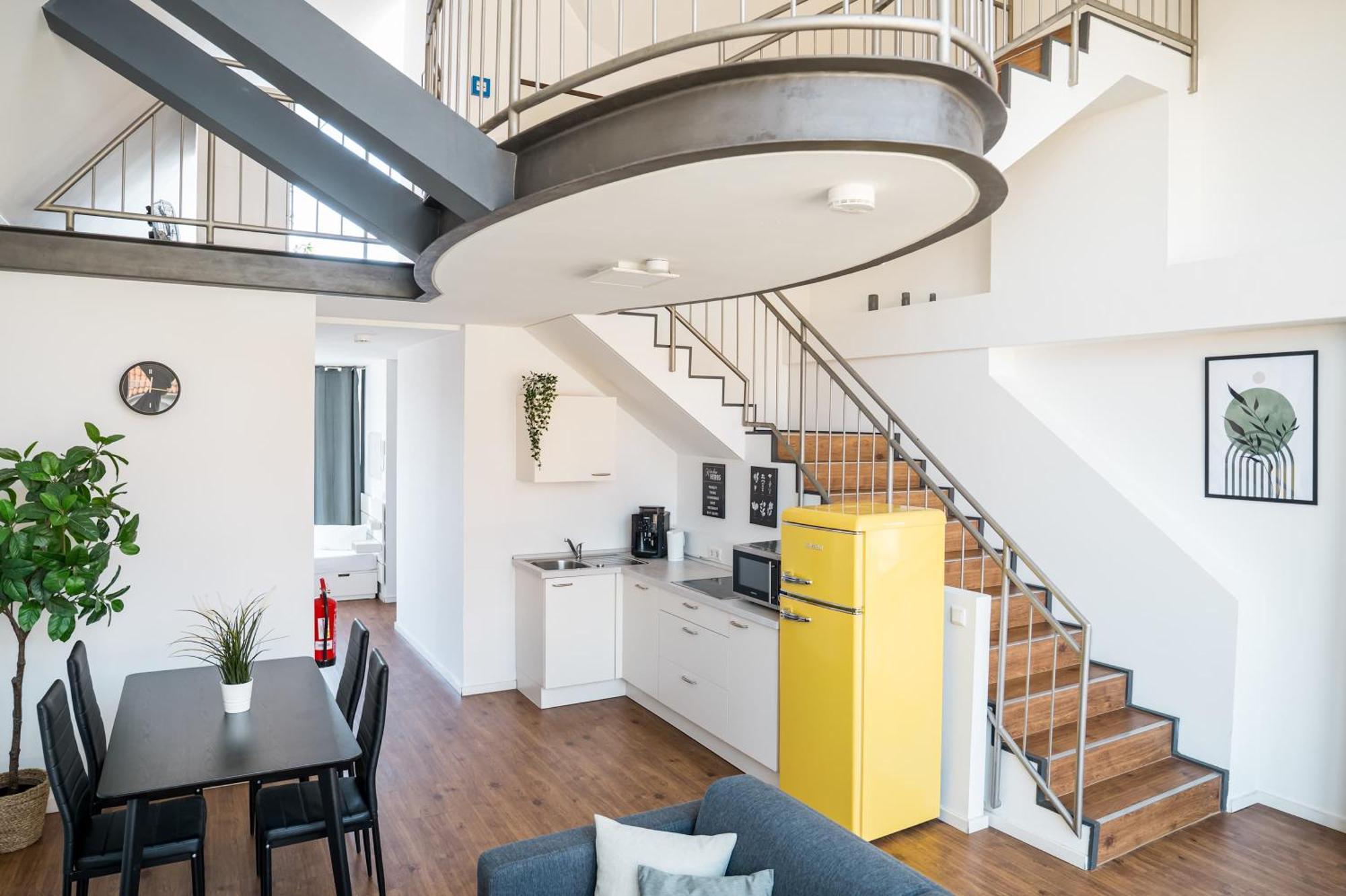 Fantastic Loft With Balcony Lejlighed Berlin Eksteriør billede