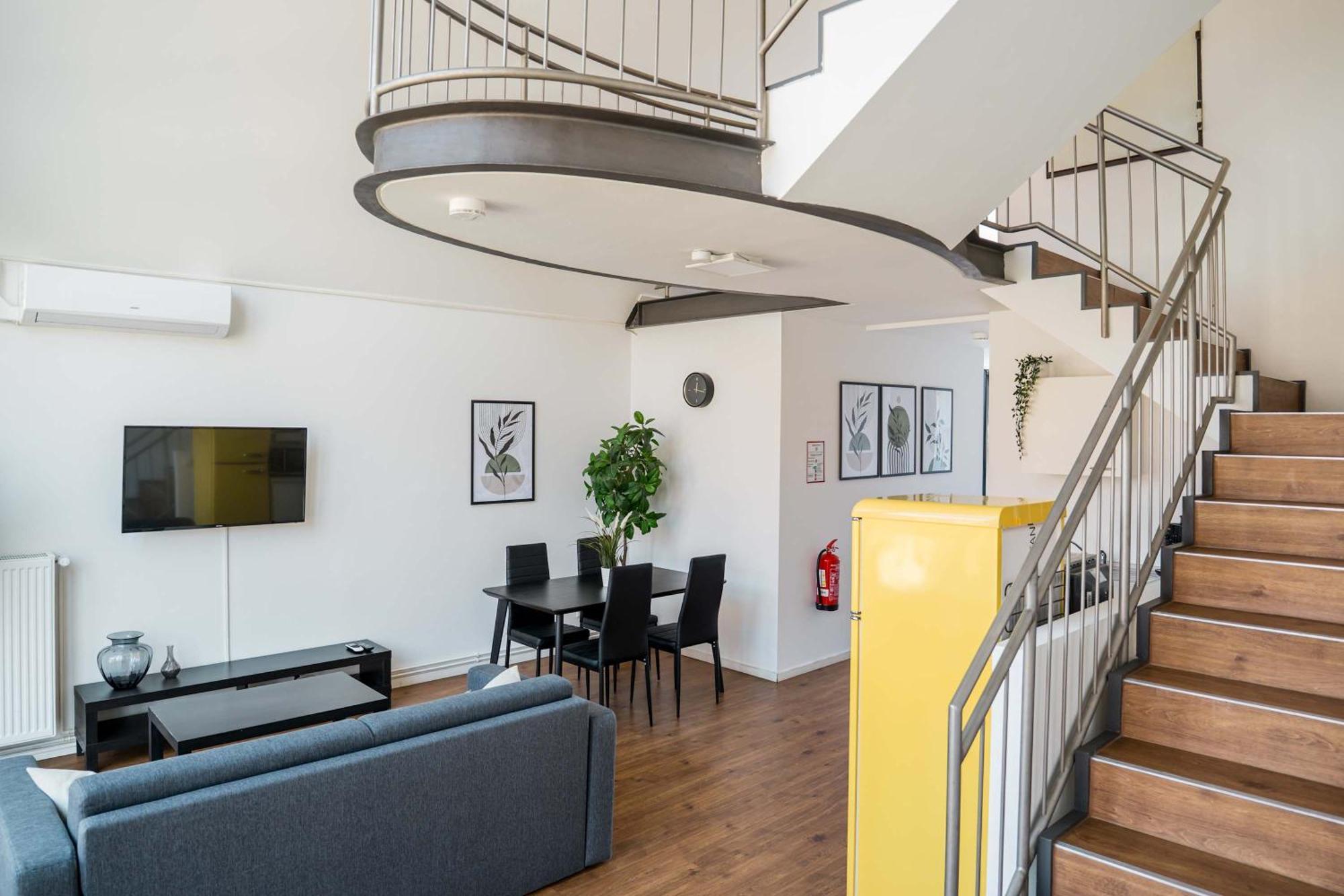 Fantastic Loft With Balcony Lejlighed Berlin Eksteriør billede